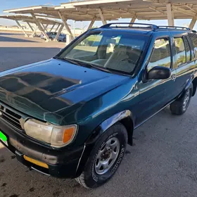Nissan Pathfinder 1997