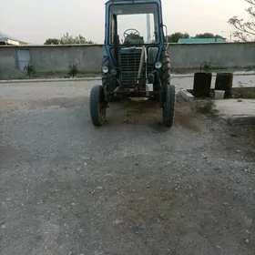 MTZ 80 2000