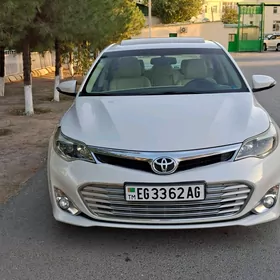 Toyota Avalon 2013