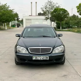 Mercedes-Benz S-Class 2001