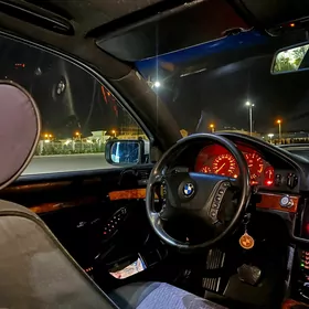 BMW 528 1999