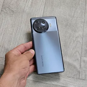 Tecno Spark 20pro+. 16/256