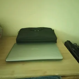 Asus kompyuter