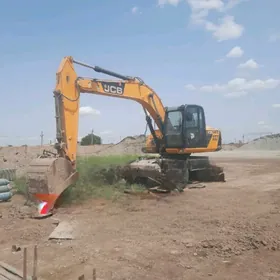 JCB 5CX Wastemaster 2012