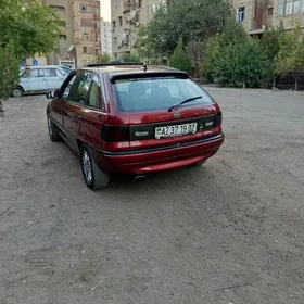 Opel Astra 1992