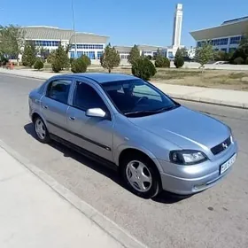 Opel Astra 2003
