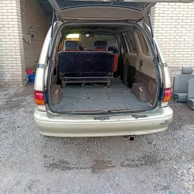 Toyota Previa 1993