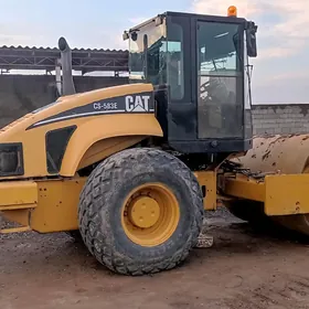 Caterpillar Forklift 2011