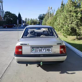 Opel Vectra 1990