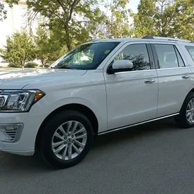 Ford Expedition 2021