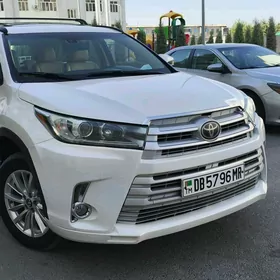Toyota Highlander 2017
