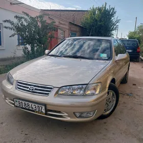 Toyota Camry 1998