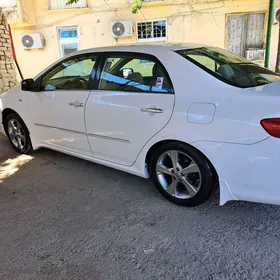 Toyota Corolla 2011