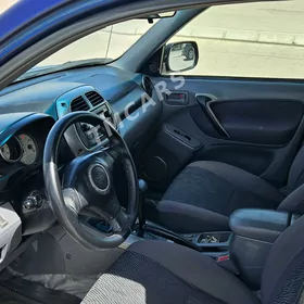 Toyota RAV4 2003