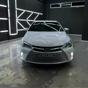 Toyota Camry 2015