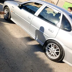 Opel Vectra 2000