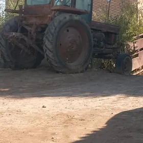 MTZ T-28 2000
