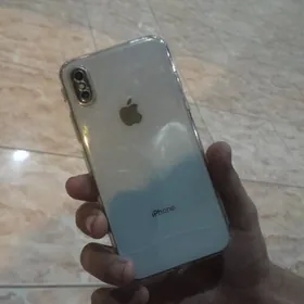 iPhone X