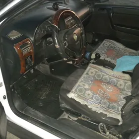 Opel Astra 1998