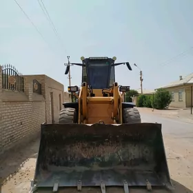 XCMG LW300F 2010