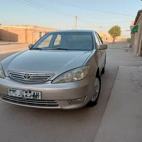 Toyota Camry 2003