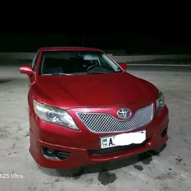 Toyota Camry 2011