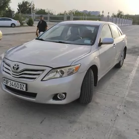 Toyota Camry 2010