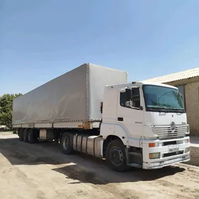 Mercedes-Benz ACTROS 3331 2003