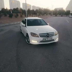Mercedes-Benz C350 2009