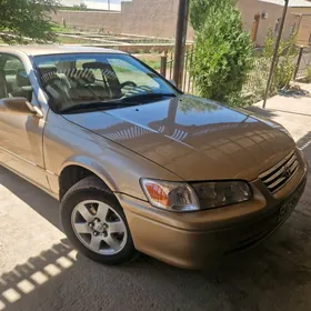 Toyota Camry 2000