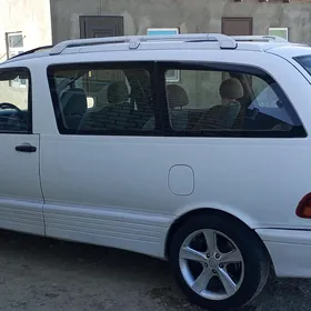 Toyota Previa 1994