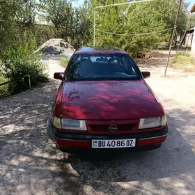 Opel Vectra 1990