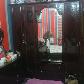 Mebil