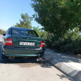 Opel Vectra 1999