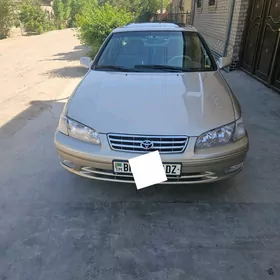 Toyota Camry 1997