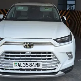 Toyota Highlander 2024