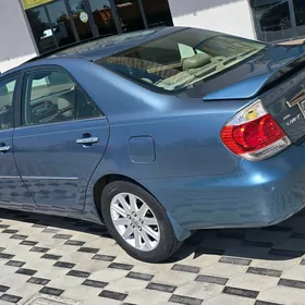 Toyota Camry 2003