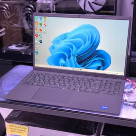 DELL Core i7-11/8Gb/512Gb!