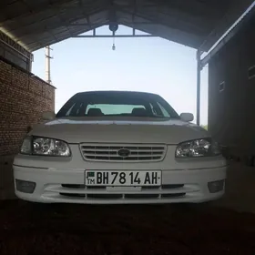 Toyota Camry 1998