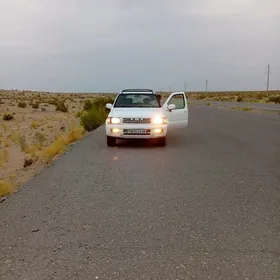 Nissan Pathfinder 1997