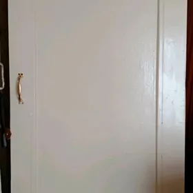 дверь