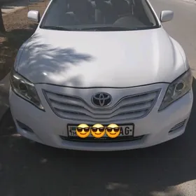 Toyota Camry 2010