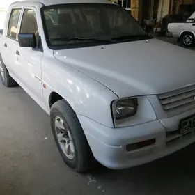 Mitsubishi L200 2004