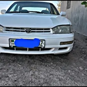 Toyota Camry 1993