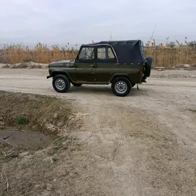 UAZ 469 1990