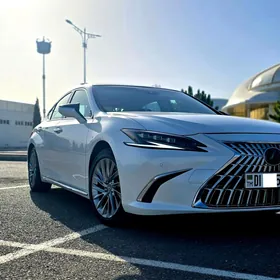 Lexus ES 350 2021