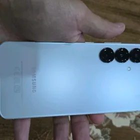 Samsung S24 8/256