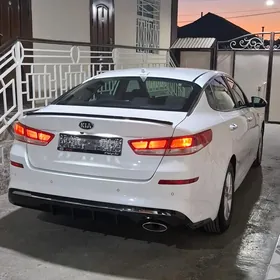 Kia Optima 2020