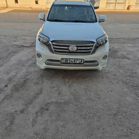 Toyota Land Cruiser Prado 2016