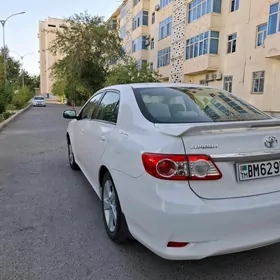 Toyota Corolla 2011